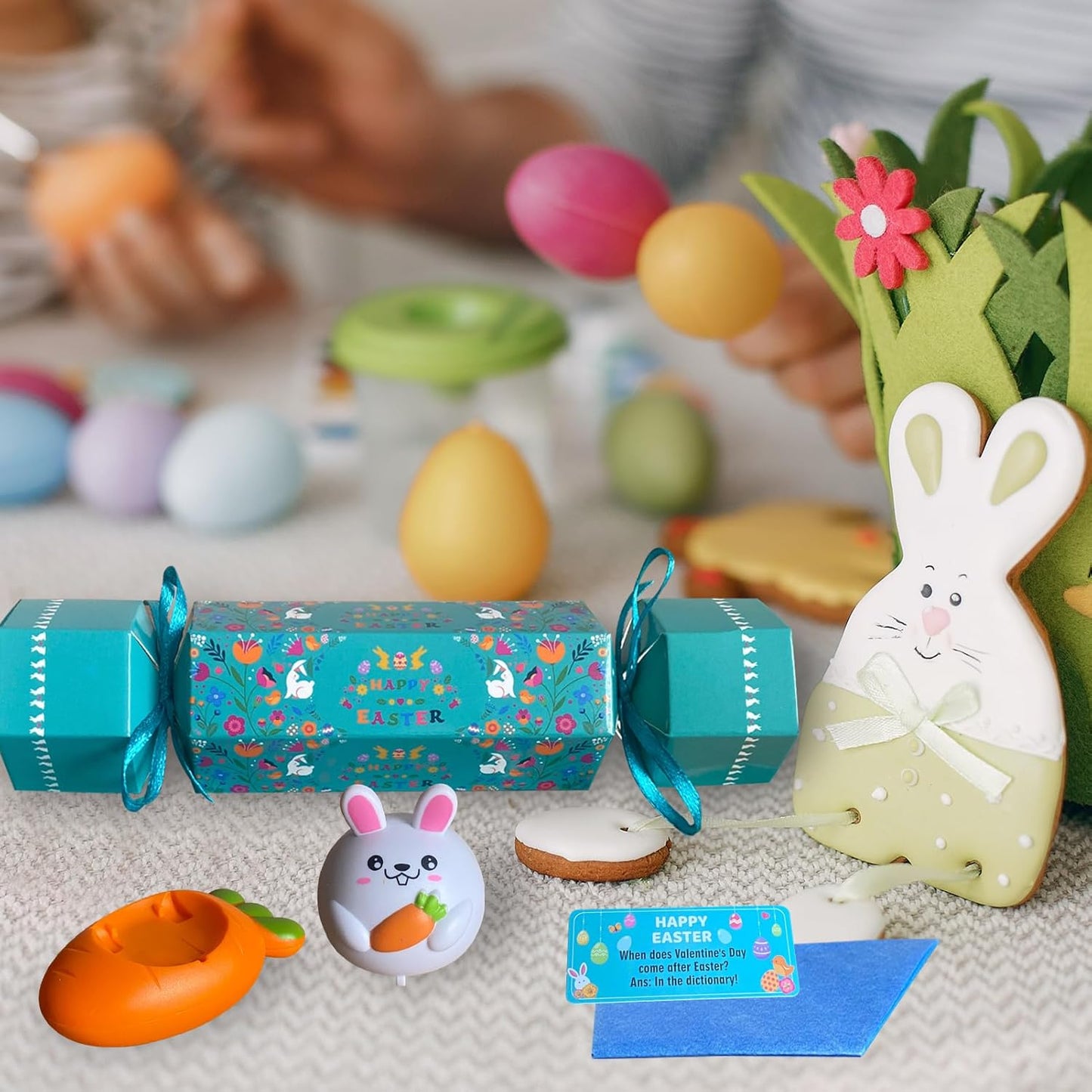 PopManko 16 Pack DIY Easter Crackers Kit – No Snap Bunny Chick Carrot Theme”