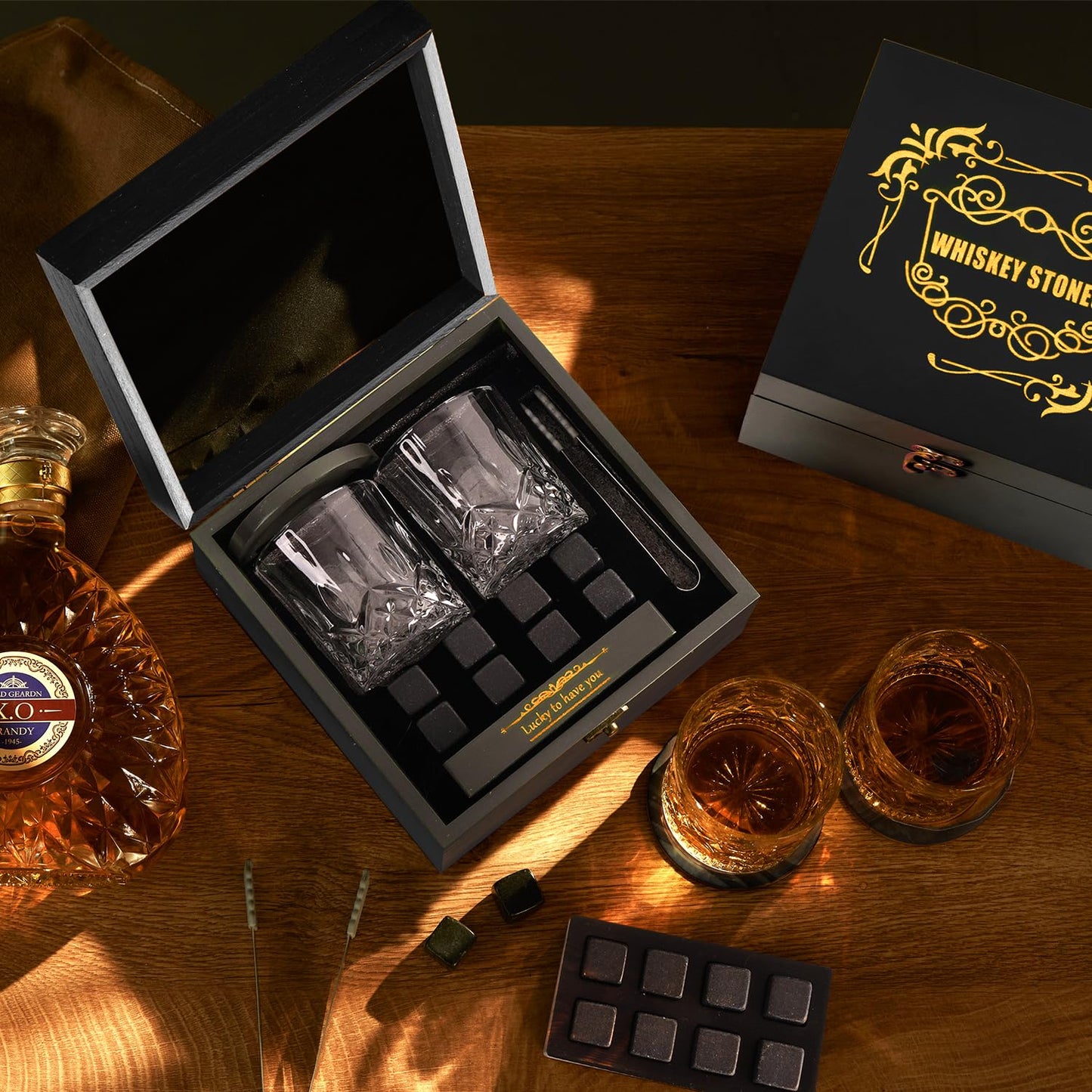 EASTSTORM Whisky Gift Set – 2 Glasses + 8 Chilling Stones & Wooden Box