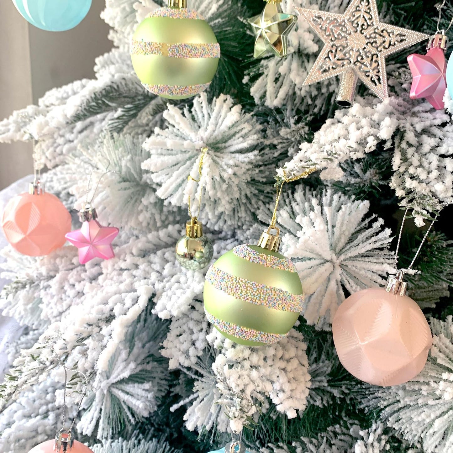 Shatterproof Christmas Baubles – Colourful Tree Ornaments for Festive Decor