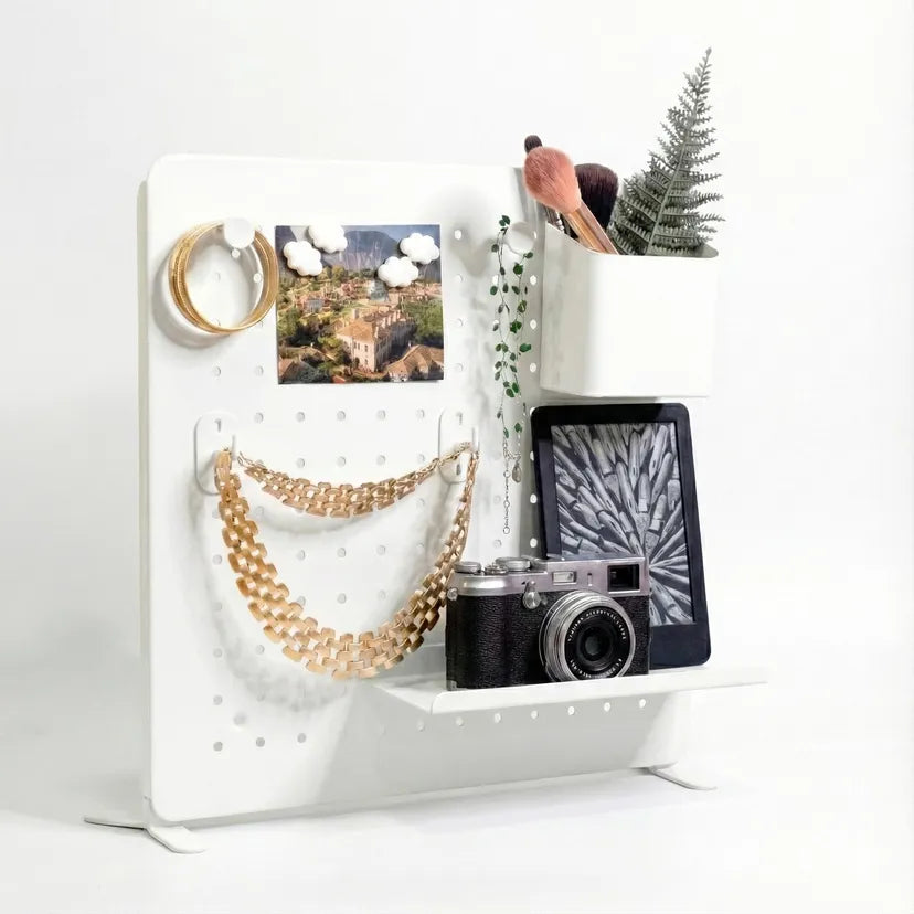 Metal Pegboard Organiser with Accessories – 37 × 37 cm